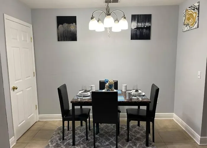 Holiday home Cheerful 3-bedrooms With Free Parking On Premises Tallahassee