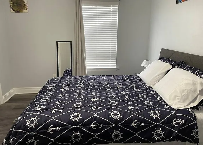 Cheerful 3-bedrooms With Free Parking On Premises