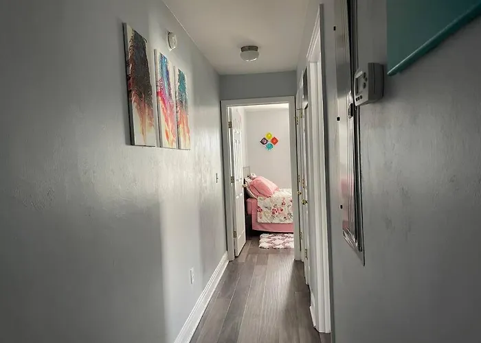 Holiday home Cheerful 3-bedrooms With Free Parking On Premises Tallahassee
